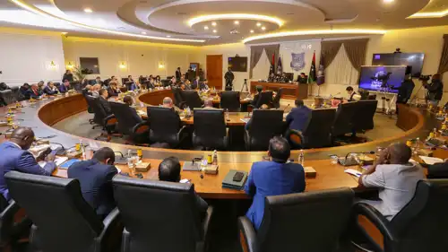 وزير الداخلية الليبي خلال مؤتمر حول برامج الهجرة 