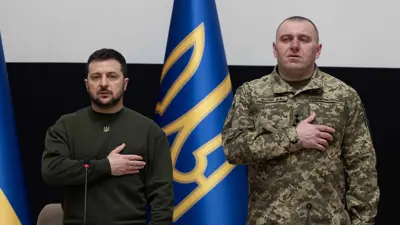 ماليوك بجانب الرئيس الأوكراني