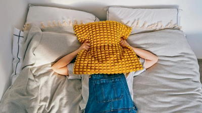 الصراخ في الوسادة