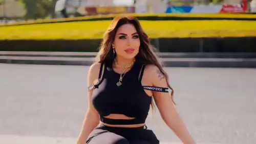  المصرية سارة خليفة