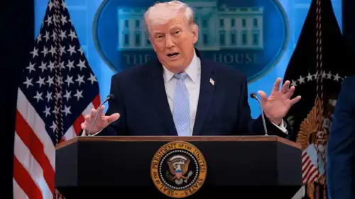 الرئيس الأمريكي دونالد ترامب