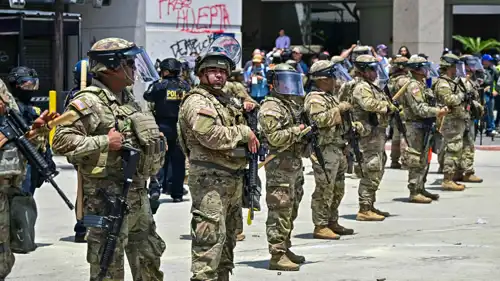 أفراد من الحرس الوطني الأمريكي