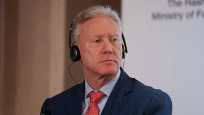 وزير الخارجية اللبناني يوسف رجّي