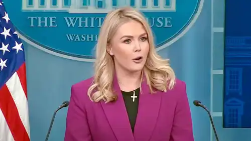  كارولاين ليفيت 