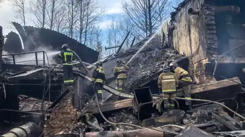 حريق مصنع في وقت سابق في يارزان