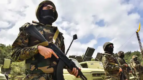 عناصر من ميليشيا حزب الله اللبنانية