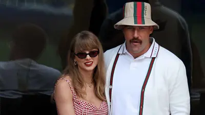 تايلور سويفت وترافيس كيلسي