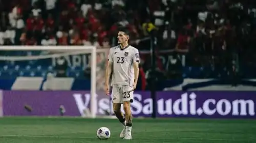 جوستين هوبنر مدافع منتخب إندونيسيا