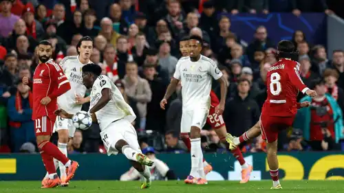 أوريليان تشواميني