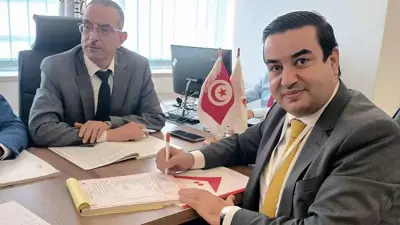 الزمال خلال تقديم ملف ترشحه