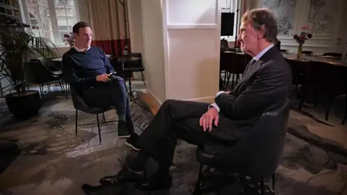 راتكليف خلال المقابلة