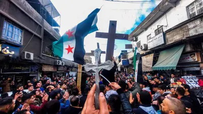احتفالات المسيحيين بسقوط الأسد