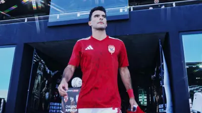 أحمد سيد زيزو بقميص الأهلي المصري