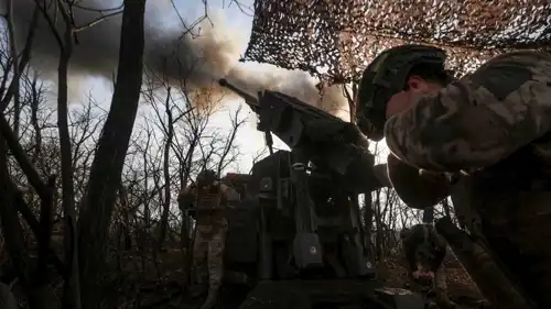 جنود أوكرانيون يطلقون النار على قوات روسية قرب بوكروفسك