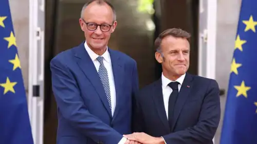 ماكرون وميرتس في طولون