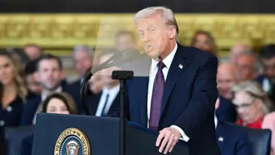 الرئيس الأمريكي دونالد ترامب يتحدث بعد أداء اليمين الدستورية كرئيس رقم 47 للولايات المتحدة