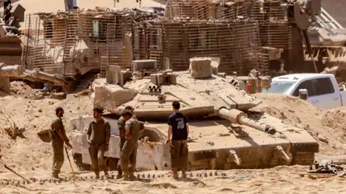 جنود إسرائيليون عند حدود غزة