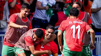 أشرف حكيمي خلال مشاركته مع المنتخب المغربي في الأولمبياد 