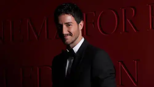 الفنان المصري أحمد مالك