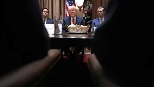 الرئيس الأمريكي ترامب