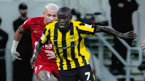 مباراة الاتحاد السعودي وشباب الأهلي الإماراتي في دوري أبطال آسيا للنخبة