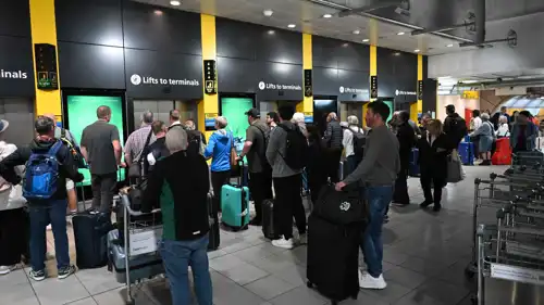 مطار هيثرو في لندن