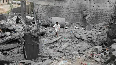 آثار الدمار في اليمن