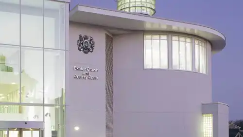 محكمة إكستر كراون، بريطانيا