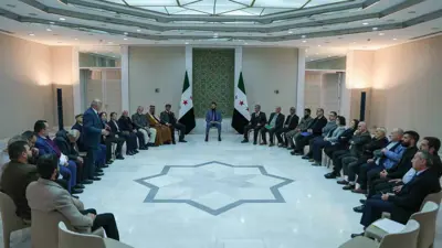 خلال الاجتماع مع الشرع