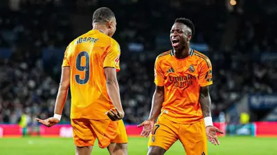 فينيسيوس جونيور ومبابي