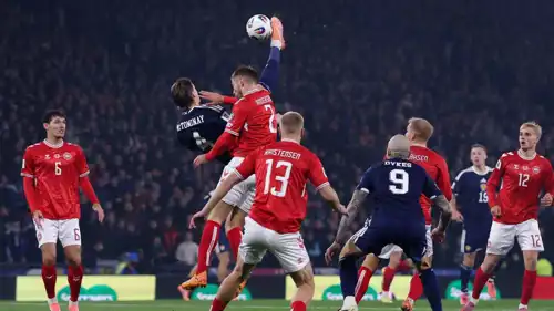  سكوت ماكتومناي 