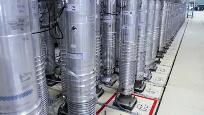 أجهزة الطرد المركزي في منشأة نطنز