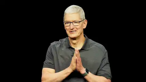 الرئيس التنفيذي لأبل تيم كوك