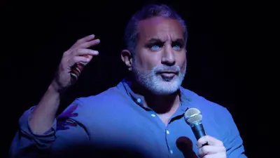 الإعلامي المصري باسم يوسف