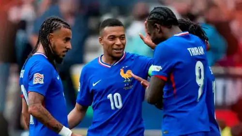 كيليان مبابي يقود منتخب فرنسا أمام أذربيدجان