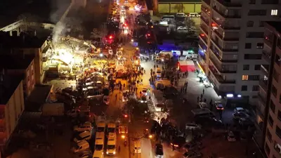 موقع المبنى المنكوب