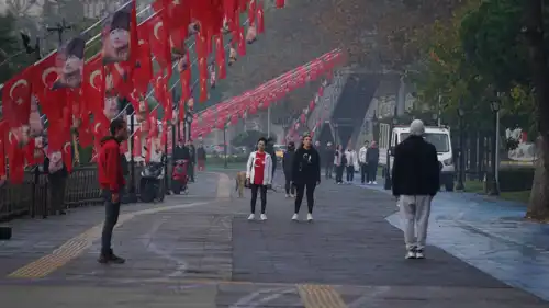 مراسم إحياء ذكرى وفاة مؤسس البلاد مصطفى كمال أتاتورك