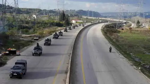 قافلة عسكرية على جبهة دير حافر شمالي سوريا 