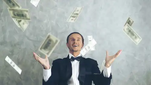 السعادة والمال - تعبيرية