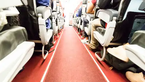 طائرة (تعبيرية)