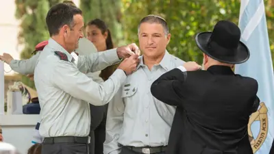  الجنرال دافيد زيني 