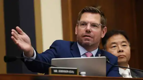 النائب الأمريكي  إريك سوالويل