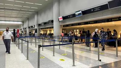 مسافرون في مطار بيروت