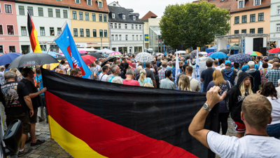 أنصار  لحزب البديل من أجل ألمانيا (اليميني المتطرف)