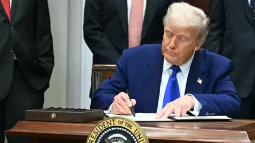 الرئيس الأمريكي دونالد ترامب