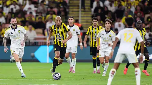 فريق الاتحاد السعودي أمام النصر