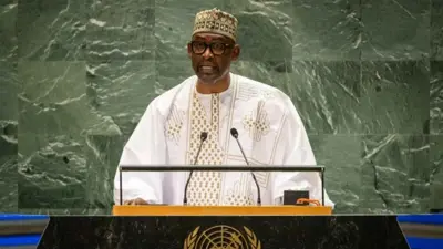  وزير خارجية مالي عبد الله ديوب