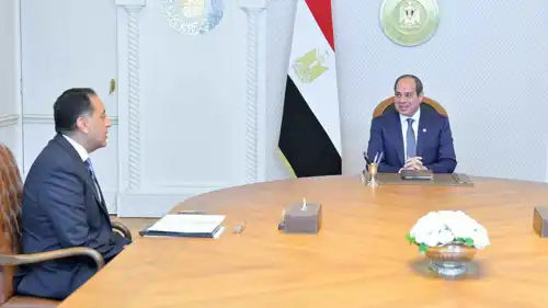 عبدالفتاح السيسي ومصطفى مدبولي