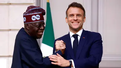 الرئيسان الفرنسي والنيجيري