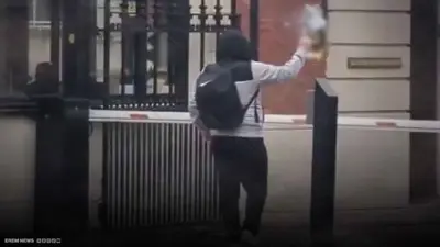 محاولة حرق مصحف في لندن تنتهي بعملية طعن